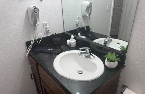 Best 3-Bed Resort, 7 min to Disney - Foto 35