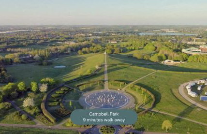 Albert House - Near the High Street - Free Parking, Garden, Fast WiFi and Smart TV by Yoko Property - Foto 32