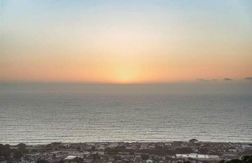 Charming 2BR Coastal Getaway in Pacifica - Photo 11