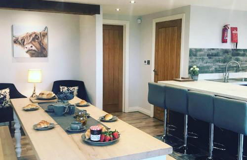 Hen Houses with Hot Tubs - Big Drift and Fairchilds Barn - Foto 4