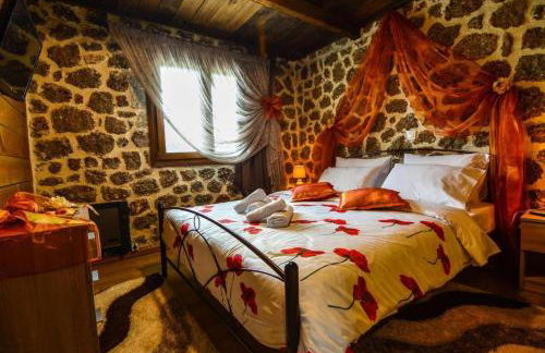 Katoikies Aiolos - Foto 36