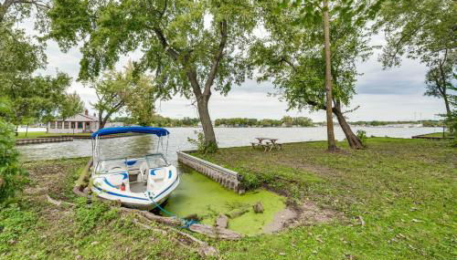 Island Retreat on Pistakee Lake Deck and Gas Grill! - Foto 2