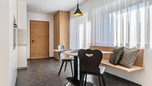 Mountain Meadows Apt 2 - Photo 3