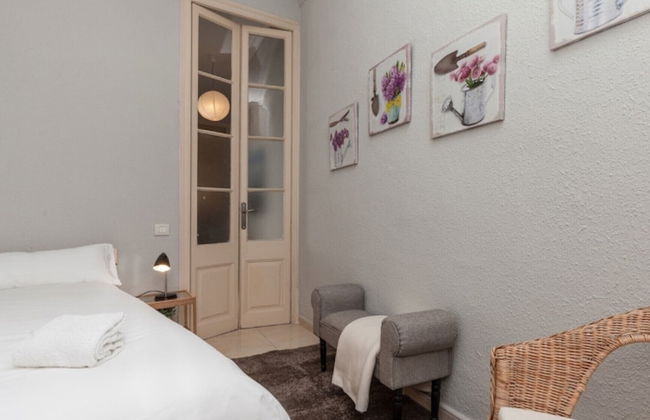 Sant Antoni Apartments - Photo 2