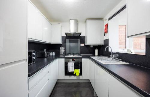 Lovely 2 Bed House in Grays. - Foto 21