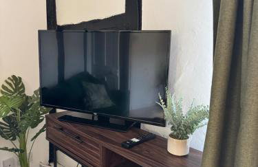 Location Spacious Character Flat in Central Rye - Foto 26