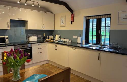 Maple & Beech Barns - Photo 38