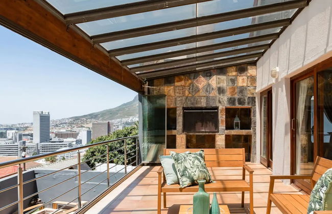 3 Bedroom Hilltop Home With Spectacular Views - Foto 38