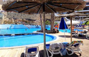 Appartamento Parque Albatros vista piscina e mare - Photo 14