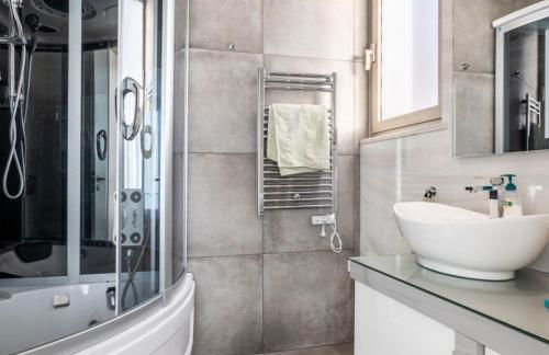 Silvercoast Villa Concha Baia with private heated pool and seaview rooftop lounge - Foto 17