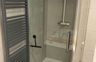 Seaview Aurora House - Central Luxury Apartment - Photo 26