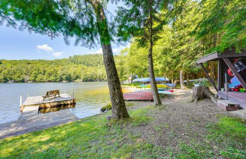 Inlet Lakefront Home Private Dock and Beach Access! - Foto 21