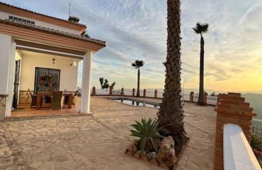 CasaBlanca Villa Rural con piscina y barbacoa - Foto 35