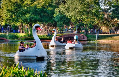 4 BR Encino Home w/ Amazing Yard, Near Everything - Foto 54