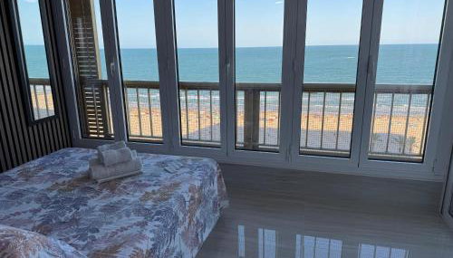 Suite Miramar primera línea playa - Foto 1