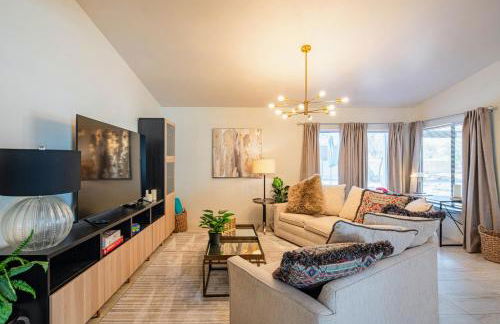 Spacious Scottsdale Villa with Pool, Golf, Game Room, and Two Master Suites - Foto 9