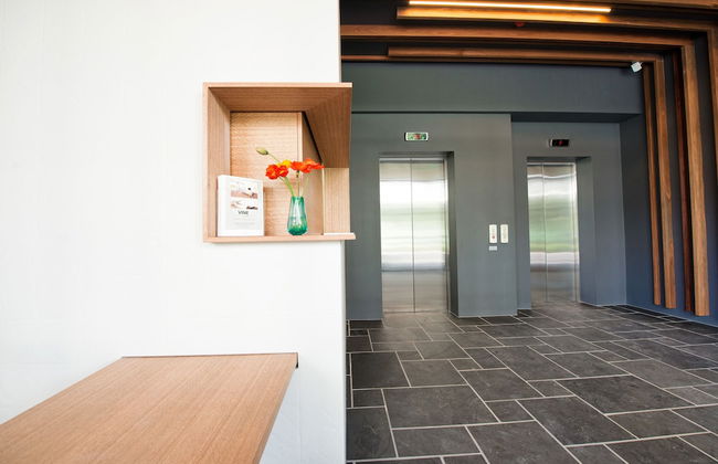 Vine Serviced Apartments - Photo 3