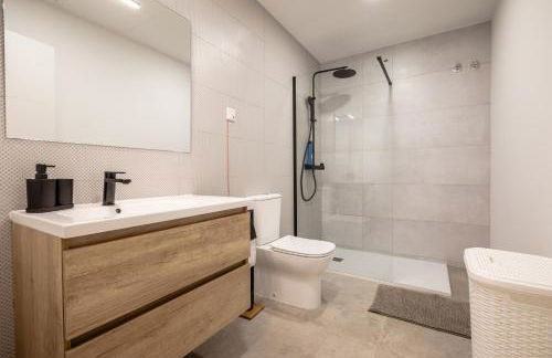 Чудовий новий Лофт поруч з містом наук - Foto 8