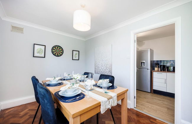 Convenient and Stylish 2-bed Apartment in Croydon - Foto 4