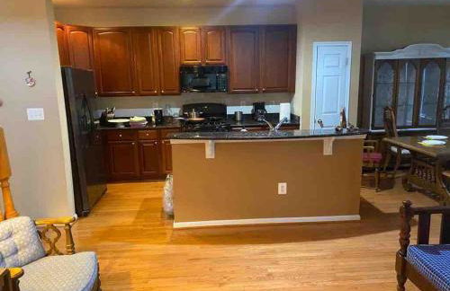 Sunny townhouse 3 bedroom, walk to shops - Foto 30