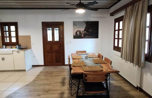 Vrionis House - Photo 12