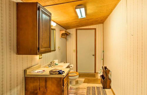 Fish and Hike Wooded Cabin 9 Mi to Lake Nebagamon! - Foto 18