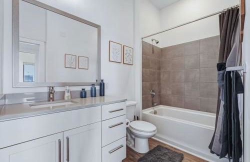 Blue Haven - Pool, City Views, Free Parking - Foto 32