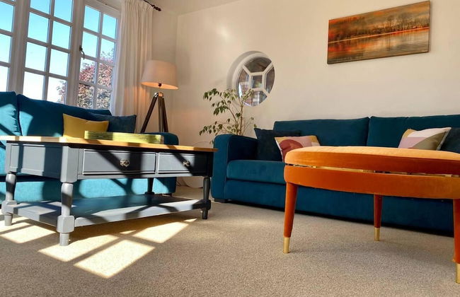 Idyllic Country Retreat With Wow Views & Lush Pool - Foto 29