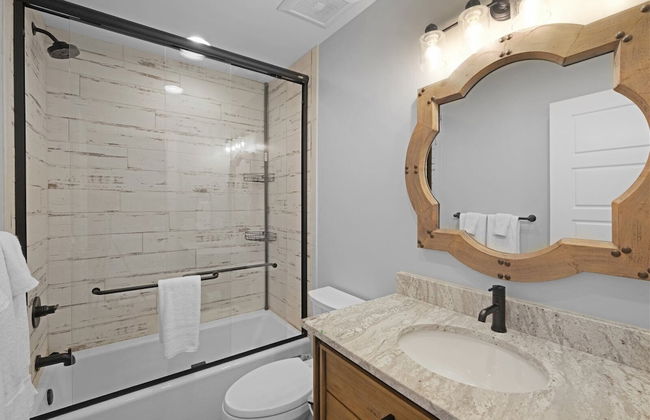 Hook, Wine, & Sinker - Photo 38