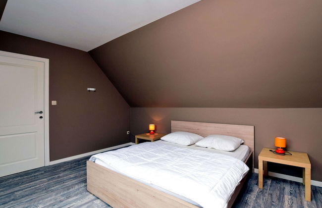 Stylish Holiday Home in Hastiere With Terrace - Foto 17