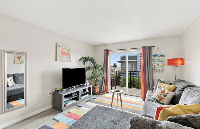 2 Bedroom 2Bath Deluxe Apt with Patio - Foto 24