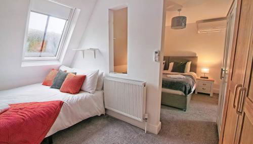Luxury Air Conditioned 6 Bedroom Hythe Seaside - Foto 2