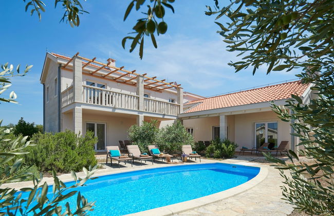 Luxury Villas Stari Grad - Photo 46