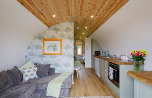 The Galloway Steading -The Hedgehog's Hideout family cabin with Hot Tub and Fire Pit - Foto 13