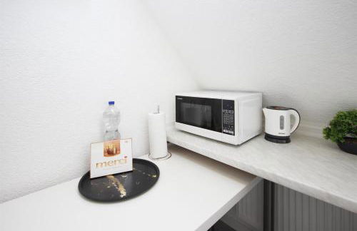 ALFA 2 Zimmer Apartment Stuttgart 2BR TV WIFI WM nahe Daimler l WIFI & SmartTV I 2 Rooms l Bathroom I Kitchen - Foto 10