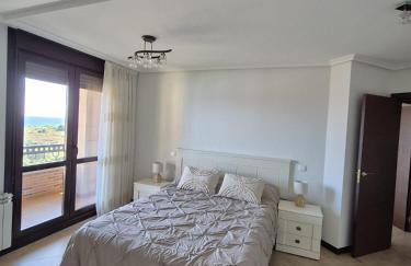 Dúplex 3 habitaciones y 2 baños Fantásticas vistas al mar - Photo 14
