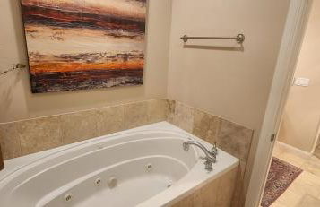 Mountain Chalet Near Snowbasin, 2BR - Foto 7