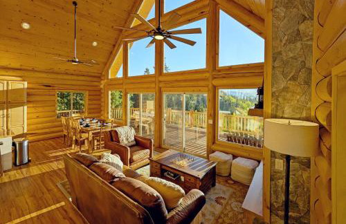 New Log Home, Hot Tub For 8, Views! - Foto 2