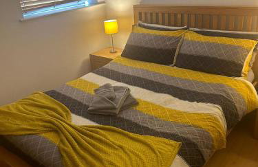 The Old Library - Modern Apartment near the Train Station and Racecourse - Foto 31