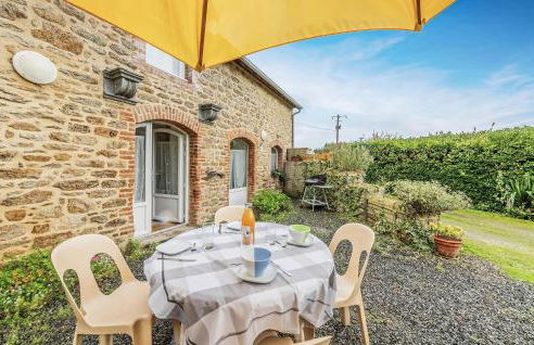 Gorgeous Home In Saint-Méloir-Des-Ondes - Foto 11