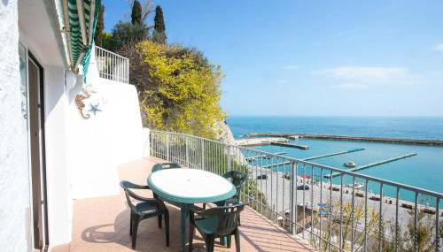 N033 - Numana, bilocale con meraviglioso terrazzo sul mare - Foto 1