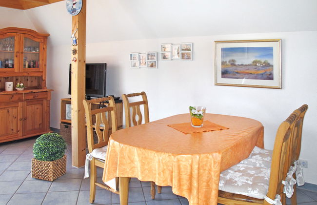 2 bedroom House in Wurster Nordseeküste with garden and terrace - Photo 9