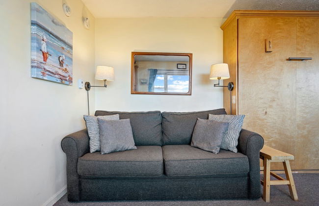 A Wave From It All Sleeps 4 - Photo 9