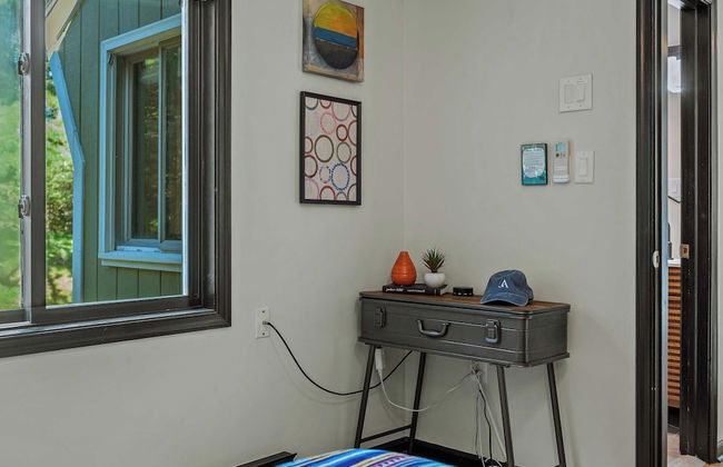 Strawberry Shores by Avantstay Lakefront Private Beach - Photo 21