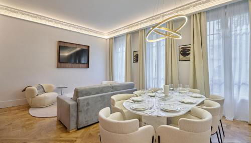 Luxurious Matignon/saint Honore Apartment - Foto 3