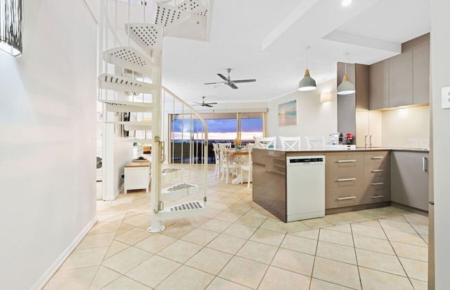 Harbour Haven Penthouse Marina View Balcony BBQ - Photo 35