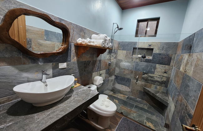 Cabañas Caeli Rainforest Glass Cabin La Perezosa La Fortuna - Foto 30