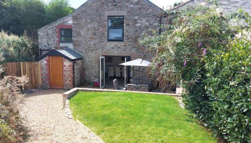 Swallows Rest Cottage - 3 Bedrooms - Nr Looe - Foto 1, Garden, Garden view