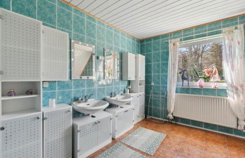 2 Bedroom Stunning Apartment In Rehburg-Loccum - Photo 20