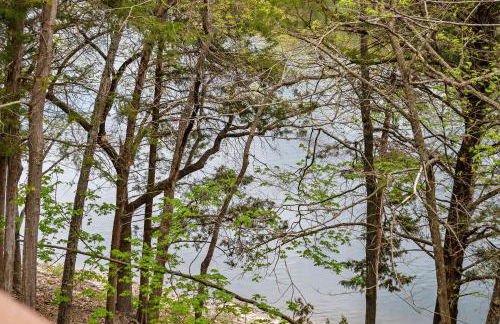 Boatin & Floatin on Table Rock Lake in the Ozarks! - Foto 45